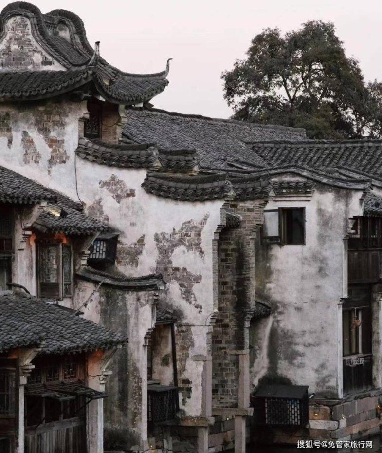 印度是个伪海洋大国,有漫长的海岸线没有深水港。